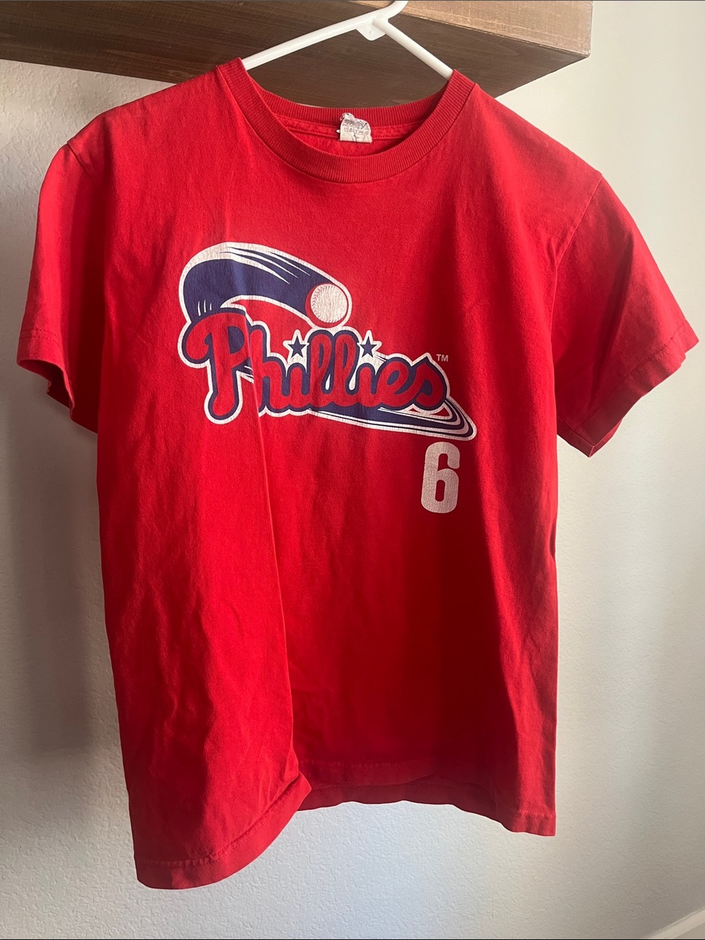 Majestic Red Phillies Graphic Tee with Number 6